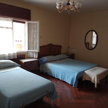 Pension Los Pinos Gijon Luaran gambar