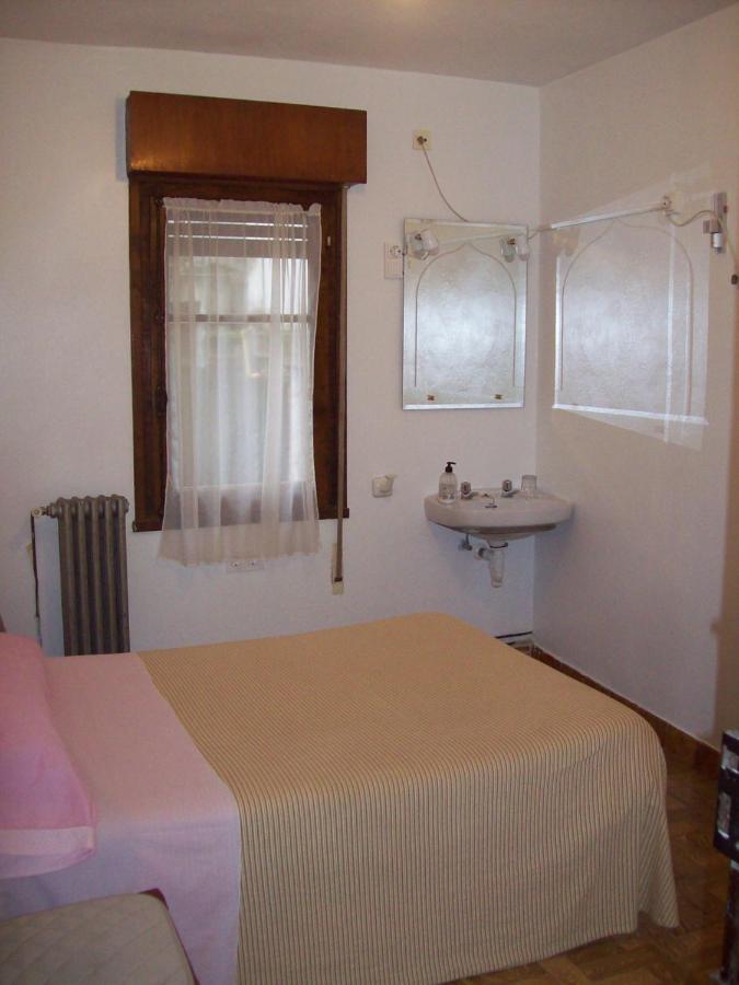 Pension Los Pinos Gijon Luaran gambar