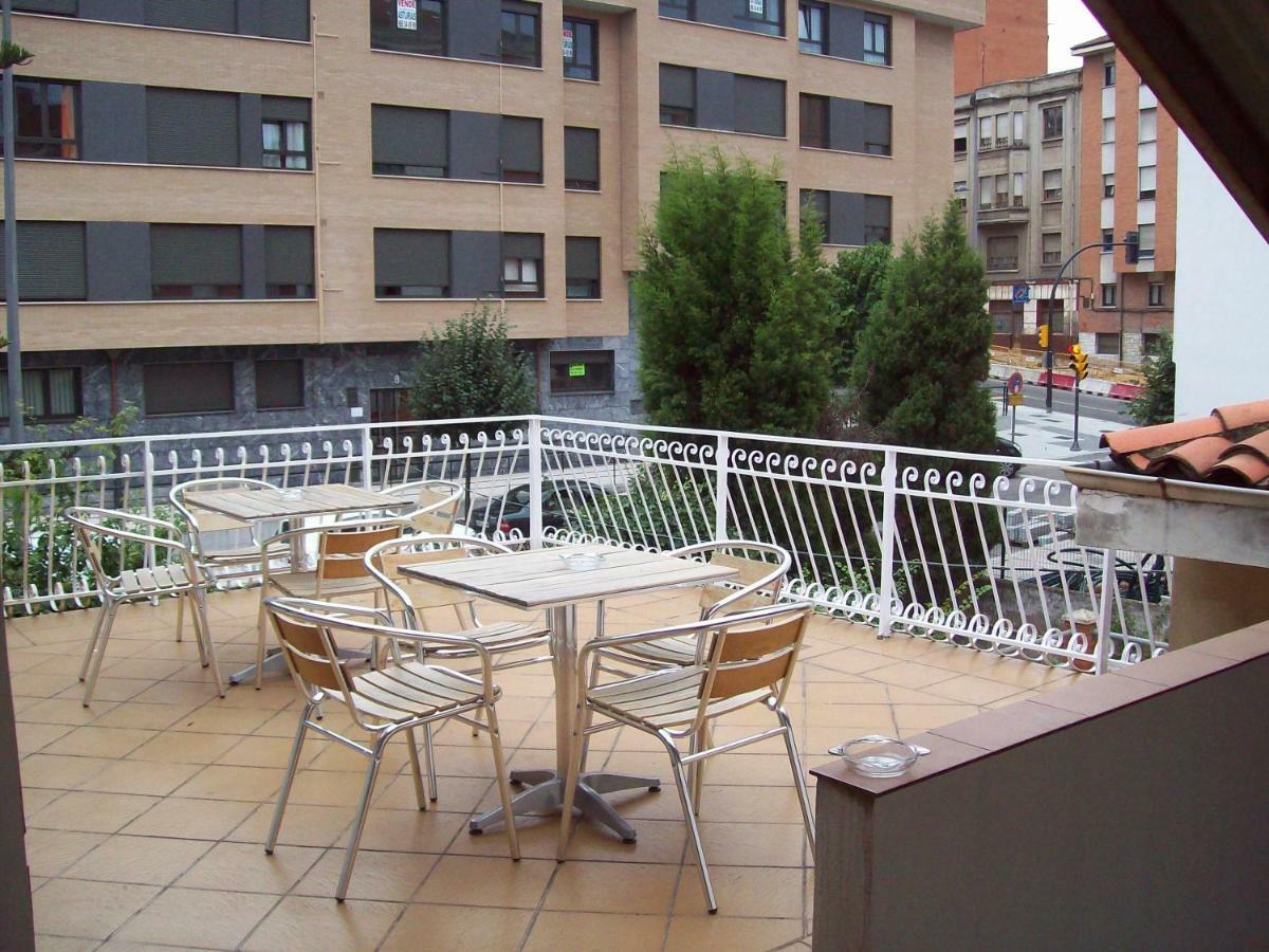 Pension Los Pinos Gijon Luaran gambar