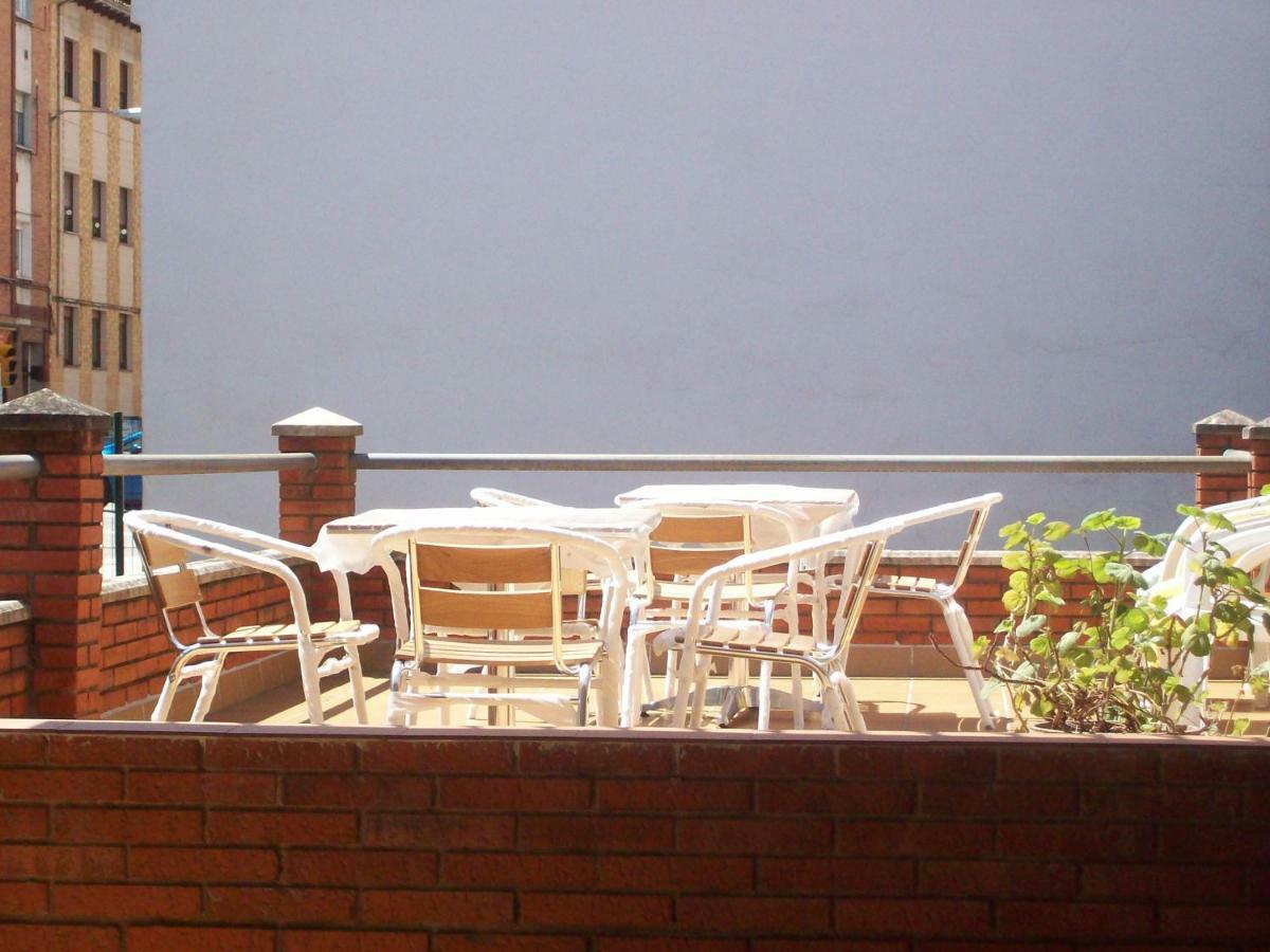 Pension Los Pinos Gijon Luaran gambar
