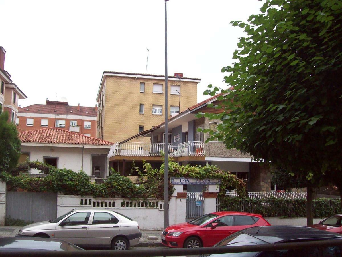 Pension Los Pinos Gijon Luaran gambar