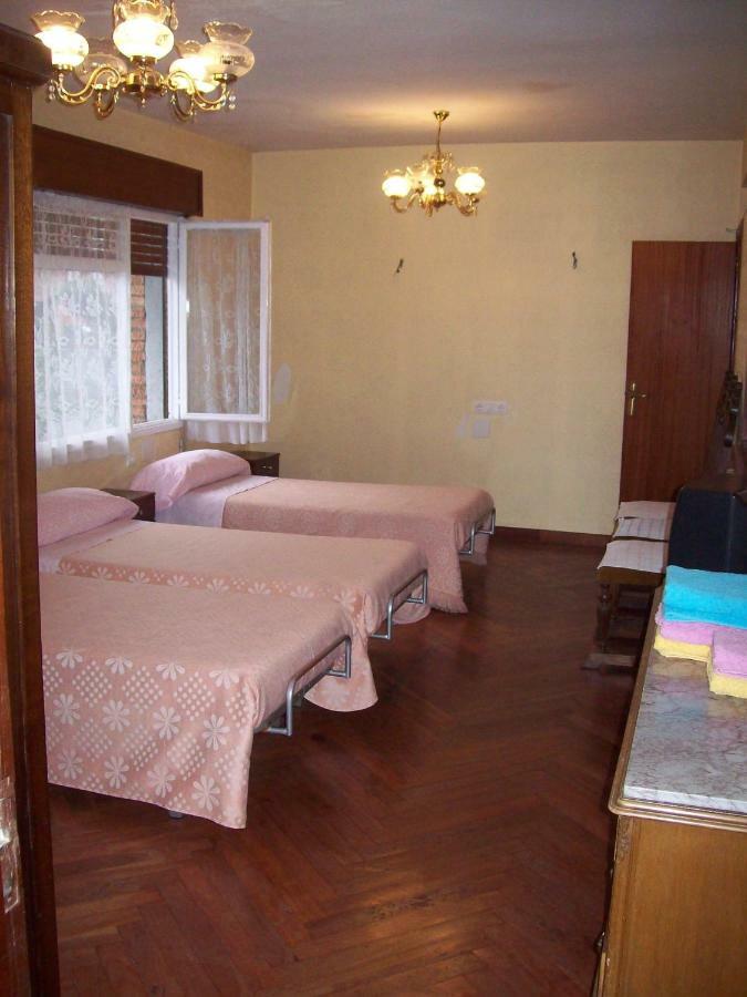 Pension Los Pinos Gijon Luaran gambar